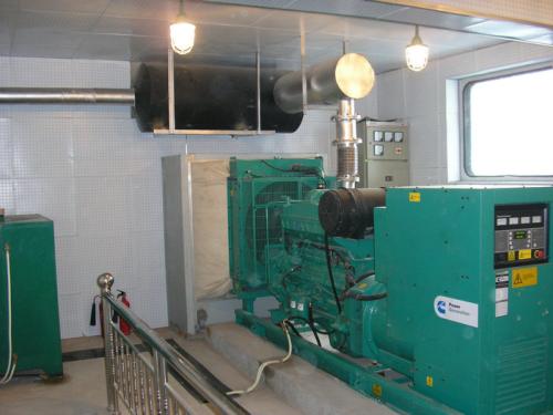 柴油發電機房.jpg 柴油發電機房.jpg